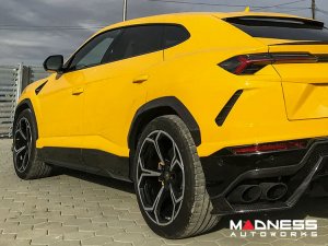 Lamborghini Urus - Fender Arch Set - Carbon Fiber Lamborghini Urus - Fender Arch Set - Carbon Fiber